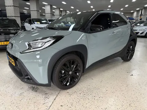 TOYOTA AYGO X 1.0 VVT-I Pulse Bi-Tone ECC LM18 Camera NL NAP Cruise Apple Android