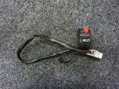 STUURSCHAKELAAR RECHTS Triumph Speed Triple 955 2000 - 2004