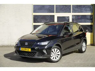SEAT Arona 1.0 TSI Style BJ2023 Lmv 16" | Led V+A | Pdc | App-Connect | Climate control | Cruise con