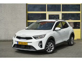 Kia Stonic 1.0 T-GDi MHEV DynamicLine BJ2021 Lmv 15" | Led | App-Connect | Achteruitrijcamera | Airc