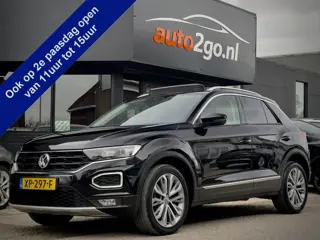 Volkswagen T-Roc 1.5 TSI AUT7 SPORT PANODAK LEDER NAVI CAMERA DIGI-DASH APPLE-CARPLAY LED LMV PDC