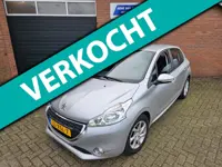 Peugeot 208 1.2 VTi 2012 - Parkeersensoren / Cruise control