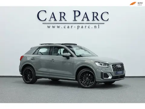 Audi Q2 2.0 TFSI quattro 3x S-line LED/VIRTUAL/PANORAMADAK/HALF LEDER+S.VERWARMING/19" LMV/PDC/ACC/L