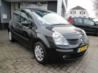 Renault Modus 1.6-16V Alizé AUTOMAAT (bj 2008)