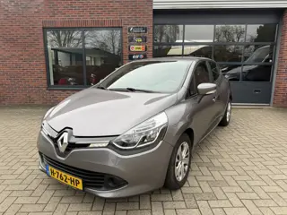 Renault Clio 0.9 TCe Limited PDC, all seasons (bj 2016)