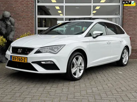 Seat Leon ST 1.0 TSI FR Business Intense | Pano | Trekhaak | Orig. NL |