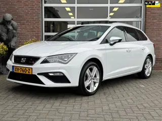 Seat Leon ST 1.0 TSI FR Business Intense | Pano | Trekhaak | Orig. NL |