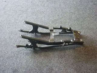 ACHTER SUBFRAME Triumph Tiger 1050 2007 - 2010