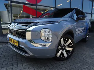Mitsubishi Outlander 2.4 PHEV Instyle+ | 4WD | 306 PK | AUTOMAAT |