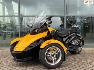 Can-Am SPYDER ROADSTER RS 990 SE5 / Rijbewijs B / Rugleuning!