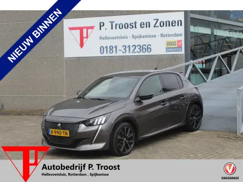 Peugeot 208 1.2 PureTech GT Pack Stoelverwarming! 360 graden camera/Apple carplay/Cruise control/DAB