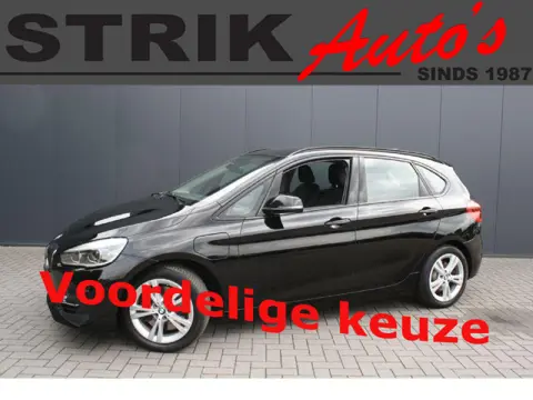 BMW 2 Serie Active Tourer- TREKHAAK - NAVIGATIE- LEDER 225xe iPerformance High Executive