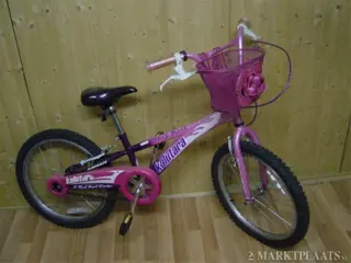 Stoere meisjes fiets aangeboden !!!
