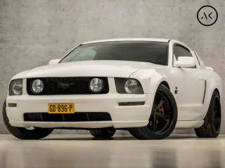 Ford USA Mustang 4.6 V8 GT 305Pk Automaat (YOUNGTIMER, NAVIGATIE, CAMERA, LEDER, SPORTSTOELEN, CRUIS