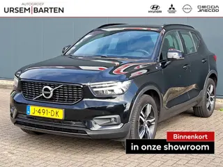 Volvo XC40 1.5 T2 R-Design | Pano | (bj 2020, automaat)