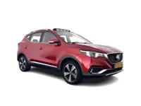 MG ZS EV Luxury 45 kWh (INCL-BTW) Aut. *PANO | LEATHER | CCS-FASTLOADER | KEYLESS | NAVI-FULLMAP | A