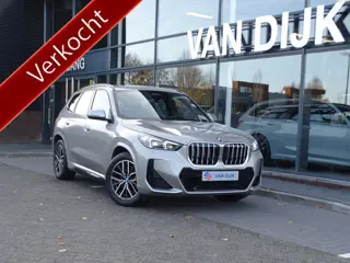 BMW X1 xDrive25e M Sportpakket Premium-Pack Ada.Led Keyless-entry Luxury-Dash 18''LM Velgen