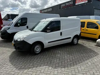 Opel Combo 1.3 D Van Airco, Euro 6, Engine broken
