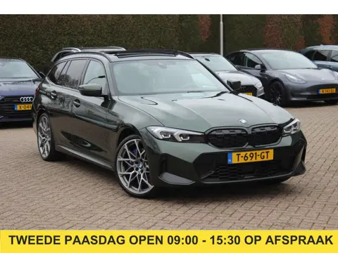 BMW 3 Serie Touring 320e / Panoramadak / Camera / Keyless / Leder / Harman Kardon / 19'' / Elektr. s