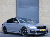 BMW 5 Serie 545e xDrive M Sport | 394 PK | xDrive | Adaptief Onderstel | Schuifdak |