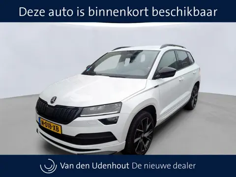 Škoda Karoq 1.5 TSI 150pk Sportline Business / Trekhaak / Elektrische achterklep / Navigatie