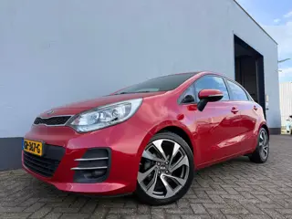 Kia Rio 1.2 CVVT ExecutiveLine 5-Deurs - Navigatie - Cruise