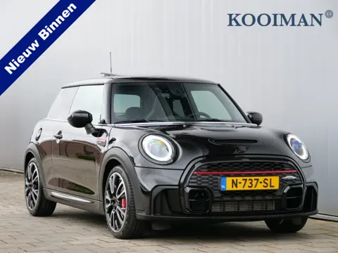 MINI Mini 2.0 John Cooper Works Essential 232 Pk Automaat Navi / DAB / Camera / Apple Carplay / Pano