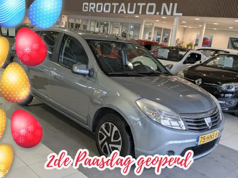 Dacia Sandero 1.6 Lauréate Airco, Stuurbekrachtiging