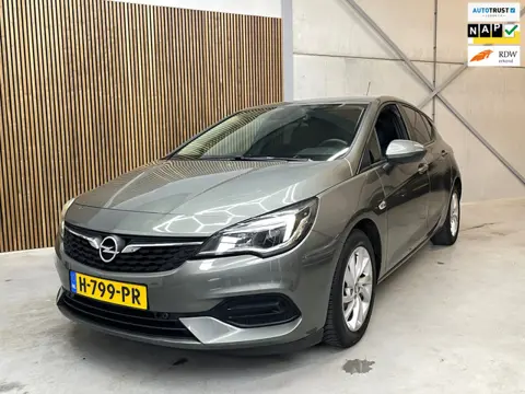 Opel Astra 1.2 Edition | LEDER | NAVI | APPLE CARPLAY |DEALER ONDERHOUDEN |