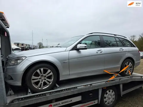 Mercedes-Benz C-klasse Estate 180 cgi (motor kapot)