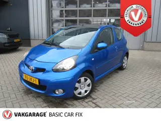 Toyota Aygo 1.0-12V Dynamic Blue Airco