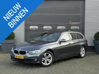 BMW 3-serie Touring 320i Centennial High Executive | Navigatie | Trekhaak | Elektrische Echterklep |
