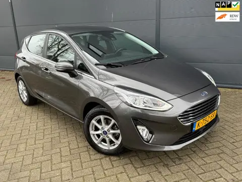 Ford Fiesta 1.0 EcoBoost Titanium/Navi/camera/carplay/Airco/cruise/parkeesensoren