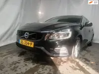 Volvo V60 2.0 D4 Ocean Race SCHADEAUTO!!