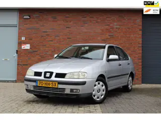 Seat Cordoba 1.4-16V Signo | SLECHTS 57.000 KM NAP!