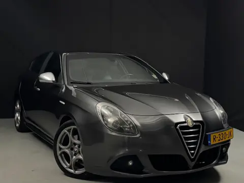 Alfa Romeo Giulietta 1.4 T Distinctive Grootscherm*Sport*Trekhaak