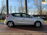 Hyundai I30 1.4i Blue Dynamic AIRCO!5DEURS!LEUKE AUTO!APK!