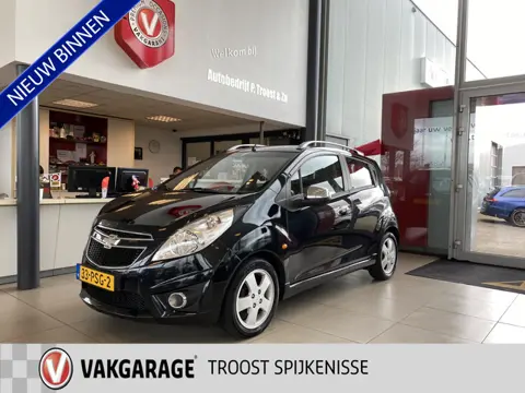 Chevrolet Spark 1.2 16V LT,5 Deurs,5Zits,Climatecontrol,Elektrischpakket,Stuurbekrachting,Achteruitr