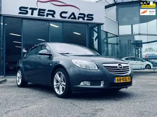 Opel Insignia 1.8 Cosmo|Airco|Stoerverwarming|Navi|Trekhaak|NAP|APK