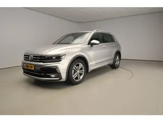 Volkswagen Tiguan 1.5 TSI Comfortline Business R-Line | Camera | LED | Keyless | 19"