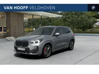 BMW X1 xDrive25e High Executive M Sport Automaat / Panoramadak / Trekhaak / Sportstoelen / M Adaptie