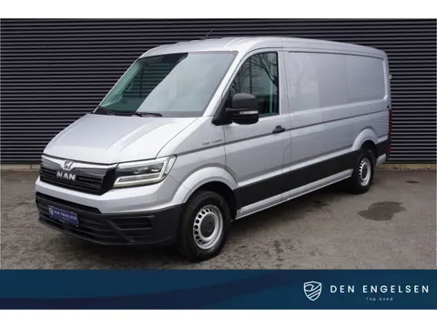 MAN TGE 3.180 180pk L3H2/L2H1 LED Navigatie Apple Carplay Camera Cruise control Stoelverwarming