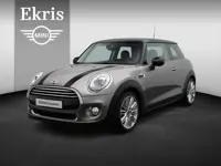 MINI 3-Deurs Cooper Chili Serious Business | Comfort Access | Parkeersensoren | LED-koplampen