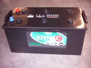 Nieuwe vrachtwagen/truck accu'S 120ah 180ah 200ah 230ah incl