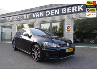 Volkswagen Golf 2.0 TSI GTI Performance / Pano / NL auto !