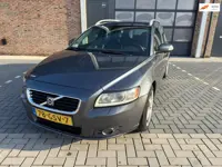Volvo V50 2.4 D5 Momentum