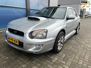 Mooie Subaru Impreza 2.0 - automaat - sterrenhemel - AWD - volle auto
