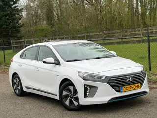 Hyundai IONIQ 1.6 GDi Premium /Navi/Camera/Pano/Trekhaak/