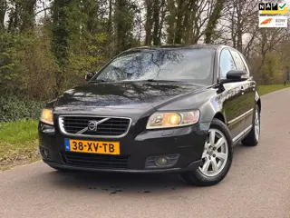 Volvo V50 2.0 Edition II | Leder + Cruise control + Pano Nu € 3.450,-!!!