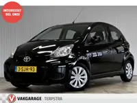 Toyota Aygo 1.0-12V Access/ 5-Drs/ C.V. Afstand/ Elek. ramen/ Isofix/ Radio-CD AUX/ Deelbare achterb